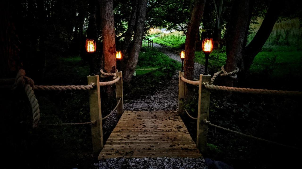 Emlyn'S Coppice - Luxury Woodland Glamping Villa Holywell  Luaran gambar